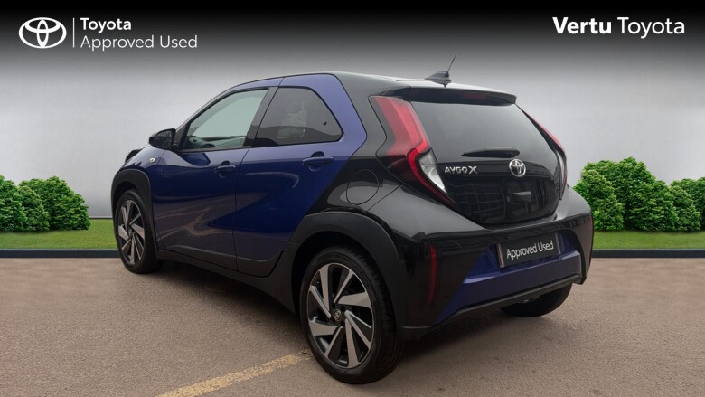 Toyota Aygo X 1.0 VVT-i Edge 5dr Petrol Hatchback